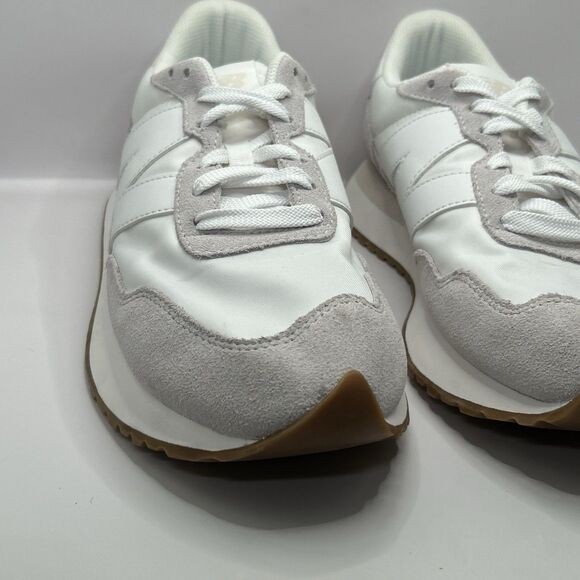 New Balance 237 White Grey Sneakers Women 11.5 Men 10 Retro NB STORE MODEL - Picture 13 of 16